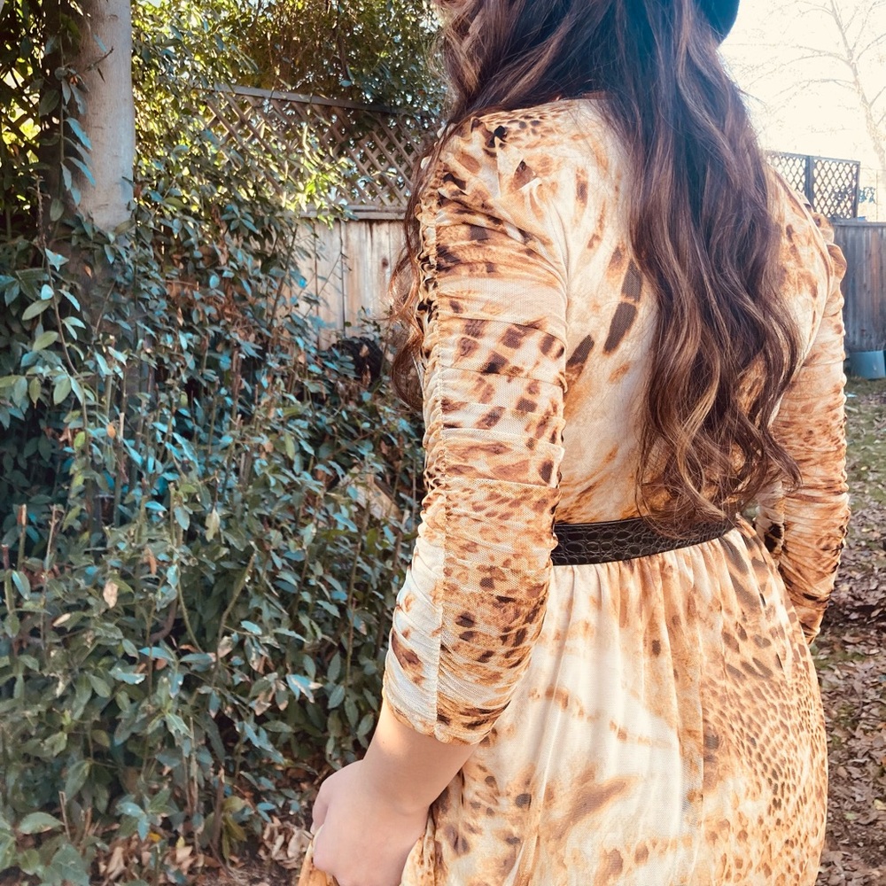Lovely flowly Long Leopard Dress NWT